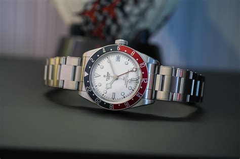 tudor gmt pepsi opaline review.